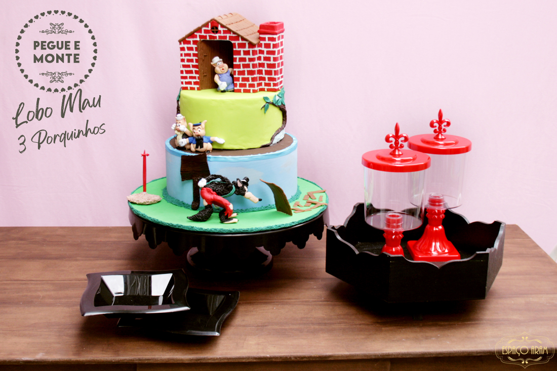 Pegue e monte em SP Lobo Mau e Tres Porquinhos - Decoração para festa bonita e barata direto da 25